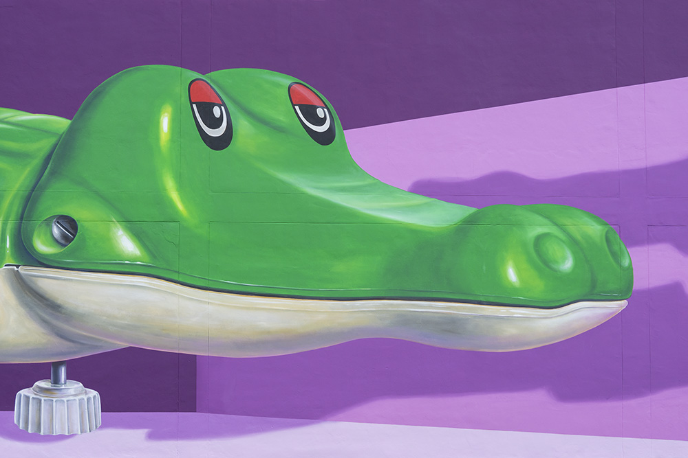 "Dream Big" or Go Home: 3D Mural by Leon Keer