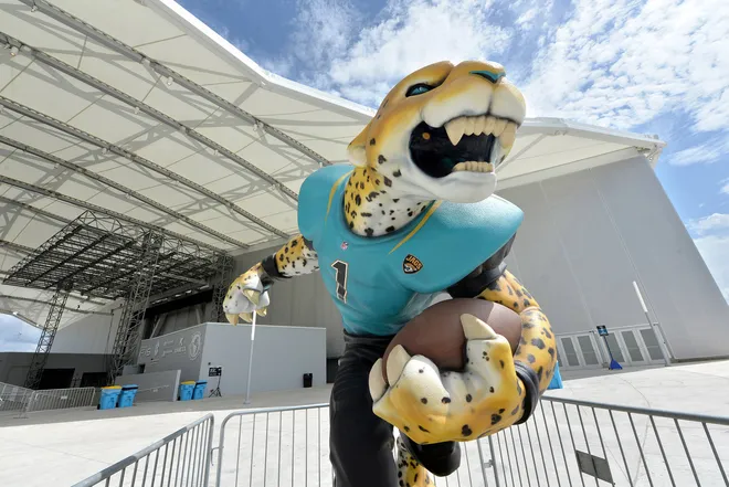 This fantastic sculpture represents the Jacksonville Jaguars NFL